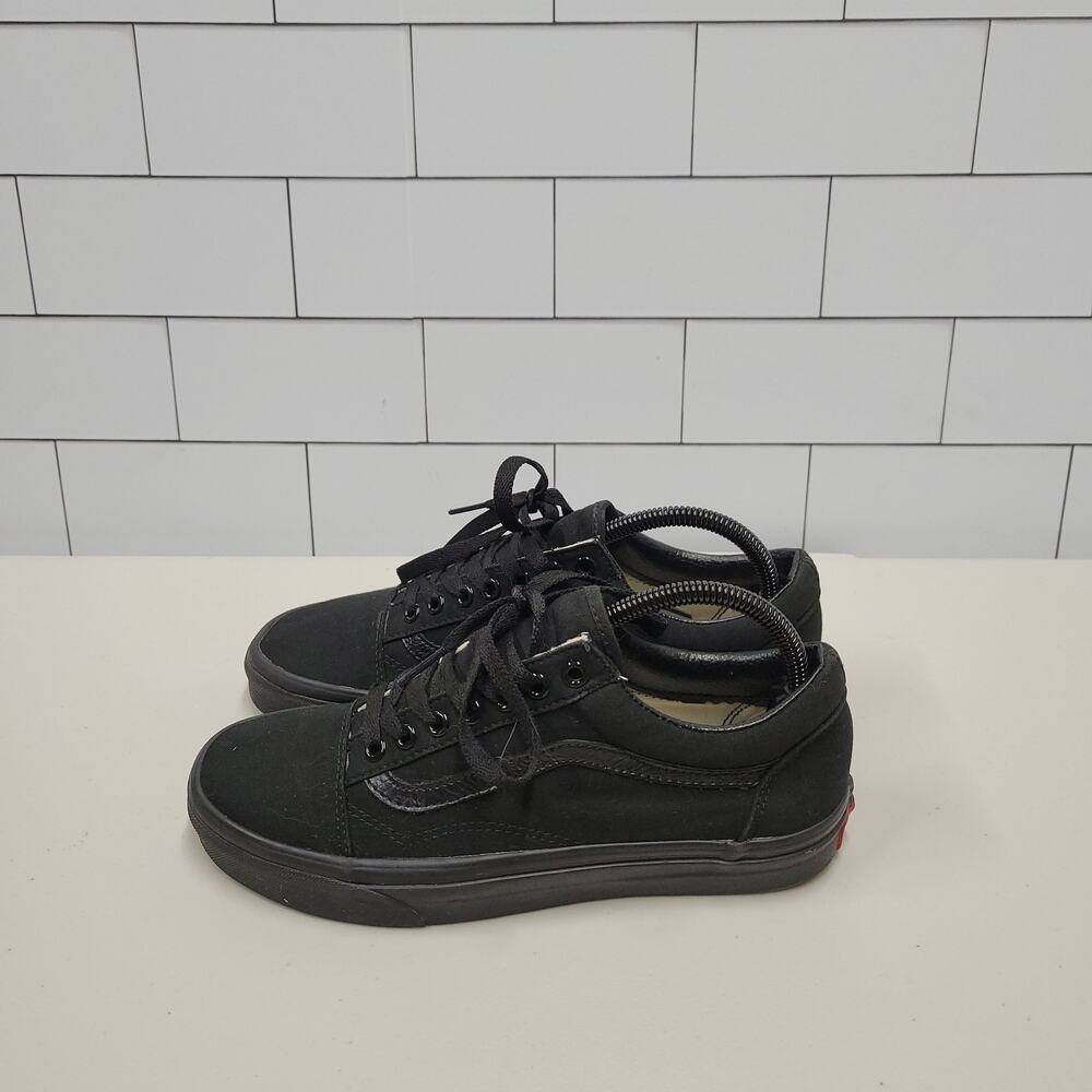 Vans Old Skool Triple Black Men's 7.5 Women's 9 Skate Shoes Sneakers